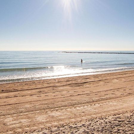 Gorgeous Apartment In El Campello With Wifi Extérieur photo
