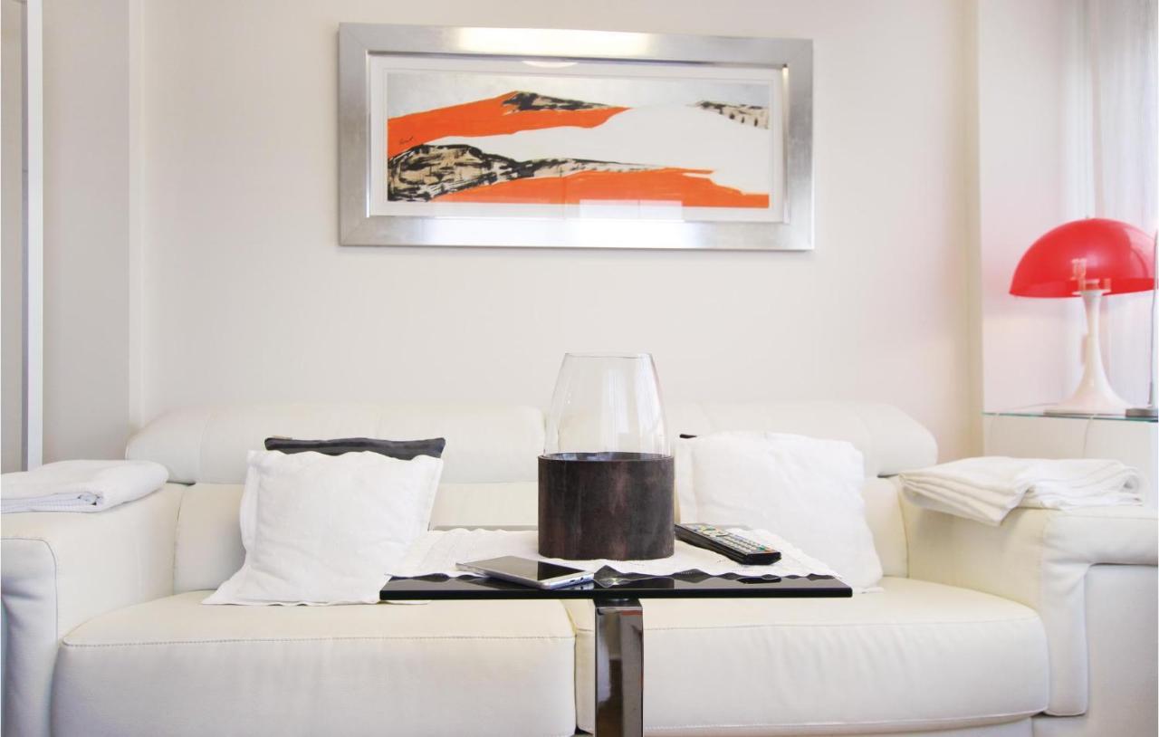 Gorgeous Apartment In El Campello With Wifi Extérieur photo