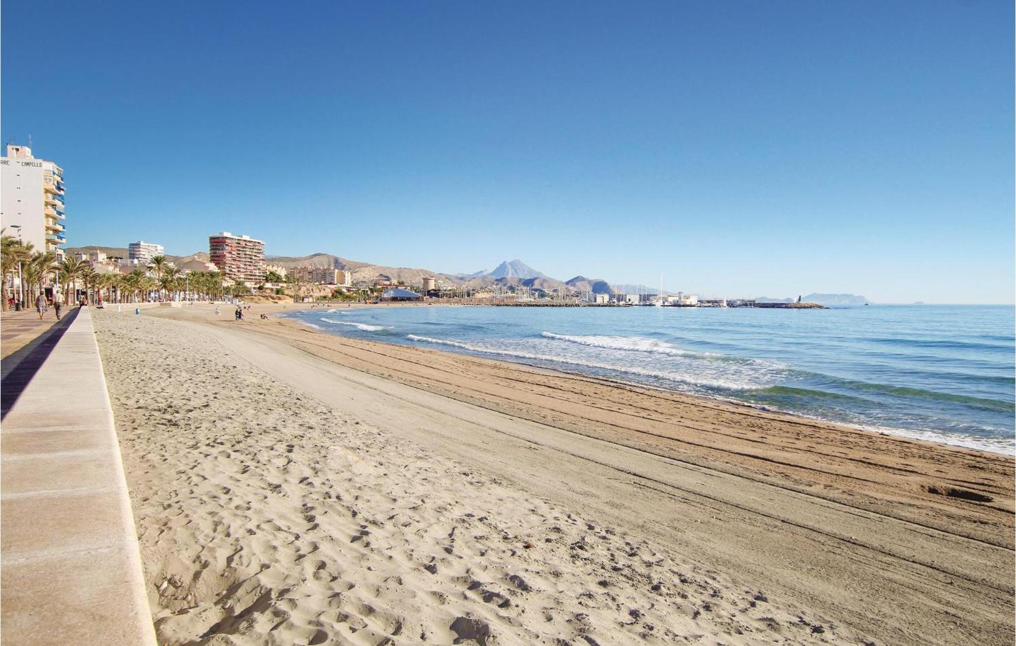 Gorgeous Apartment In El Campello With Wifi Extérieur photo